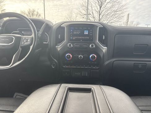 Used 2021 GMC Sierra 1500 Denali w/ Denali Ultimate Package image 17