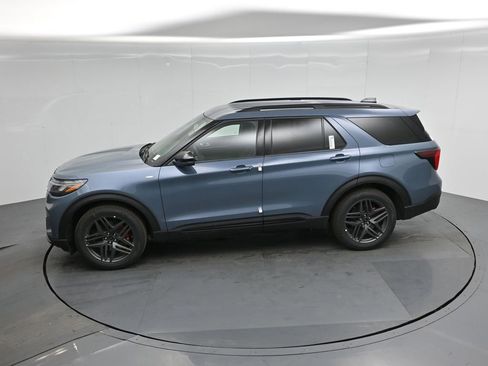 New 2026 Ford Explorer ST-Line w/ ST-Line Street Pack image 44