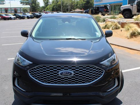 Used 2024 Ford Edge SEL AWD/4WD image 3