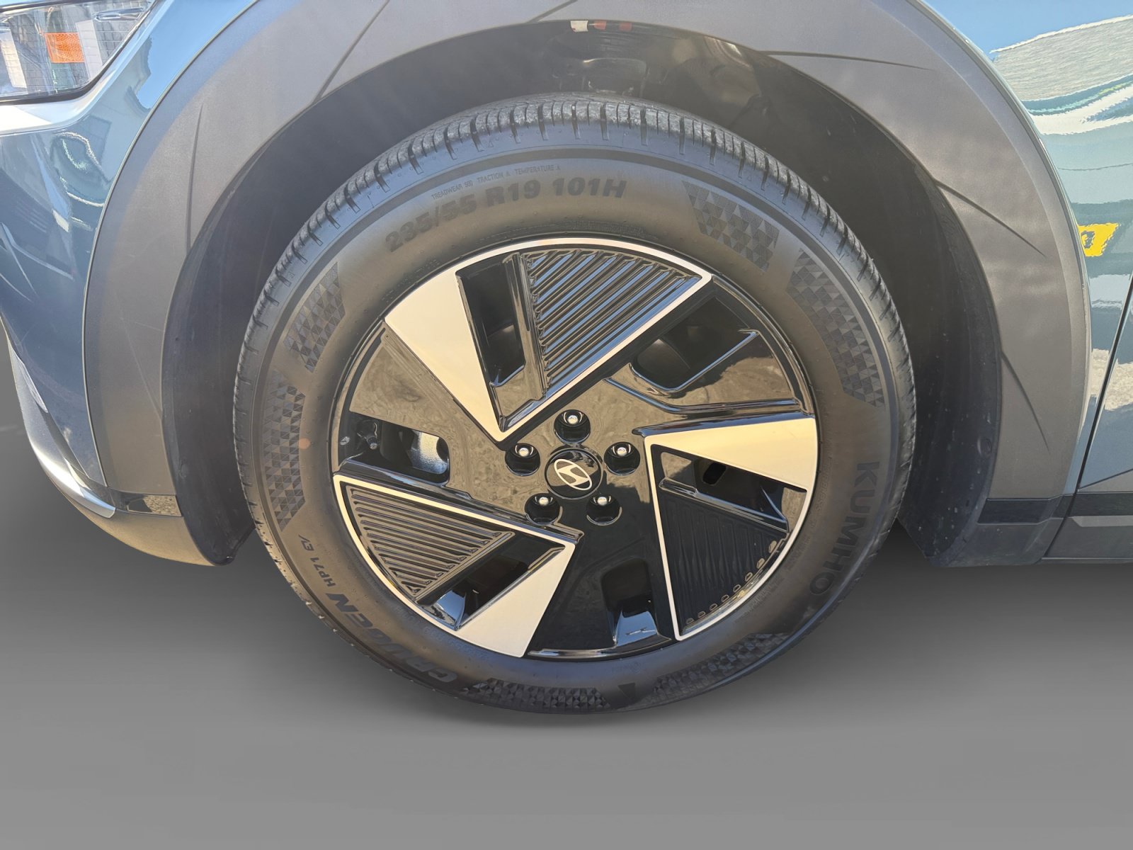 Certified 2026 Hyundai Ioniq 5 SEL RWD image 9
