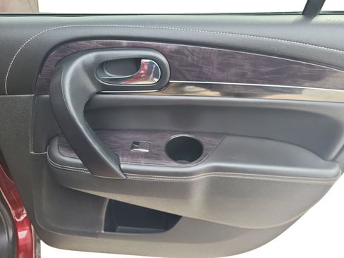 Used 2017 Buick Enclave Leather w/ Trailering Package image 24