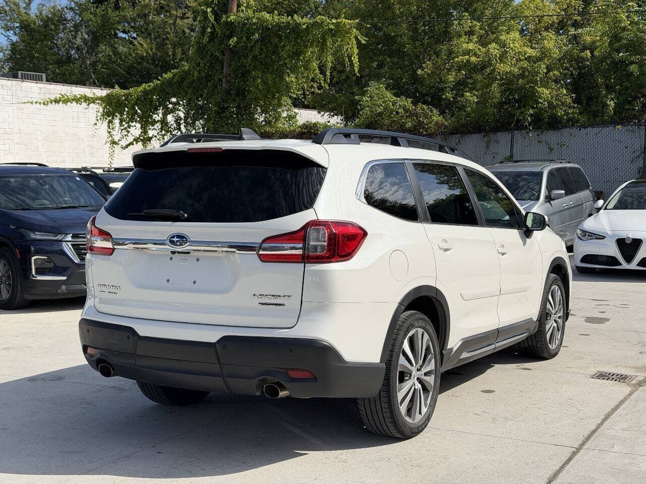 Used 2019 Subaru Ascent Limited AWD/4WD image 4