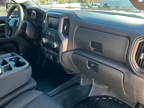 Used 2022 GMC Sierra 1500 Pro w/ Fleet Convenience Package image 24