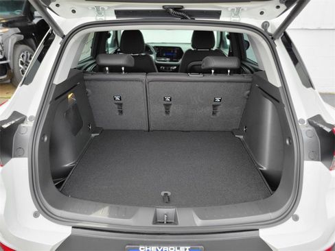 New 2026 Chevrolet TrailBlazer LT w/ Convenience Package image 30