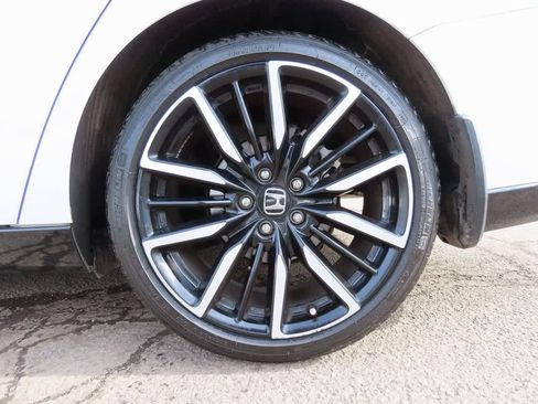 Certified 2024 Honda Accord Touring image 9