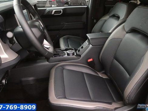 New 2025 Ford Bronco Outer Banks AWD/4WD image 14