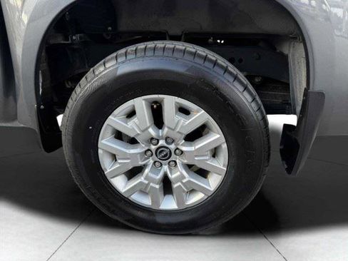 Used 2023 Nissan Frontier SV w/ Technology Package AWD/4WD image 63
