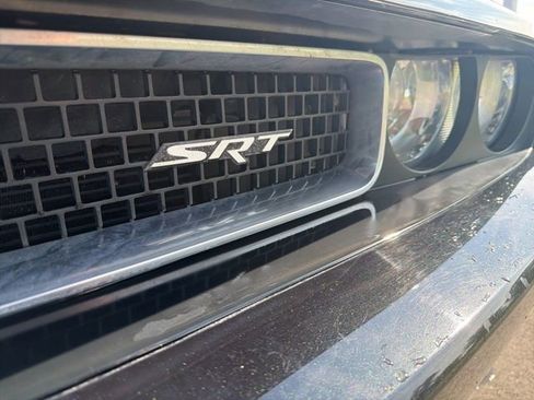 Used 2009 Dodge Challenger SRT8 RWD image 4