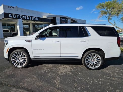 New 2026 GMC Yukon Denali w/ Denali Reserve Package AWD/4WD image 5