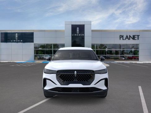 New 2025 Lincoln Nautilus Premier w/ Jet Appearance Package image 6