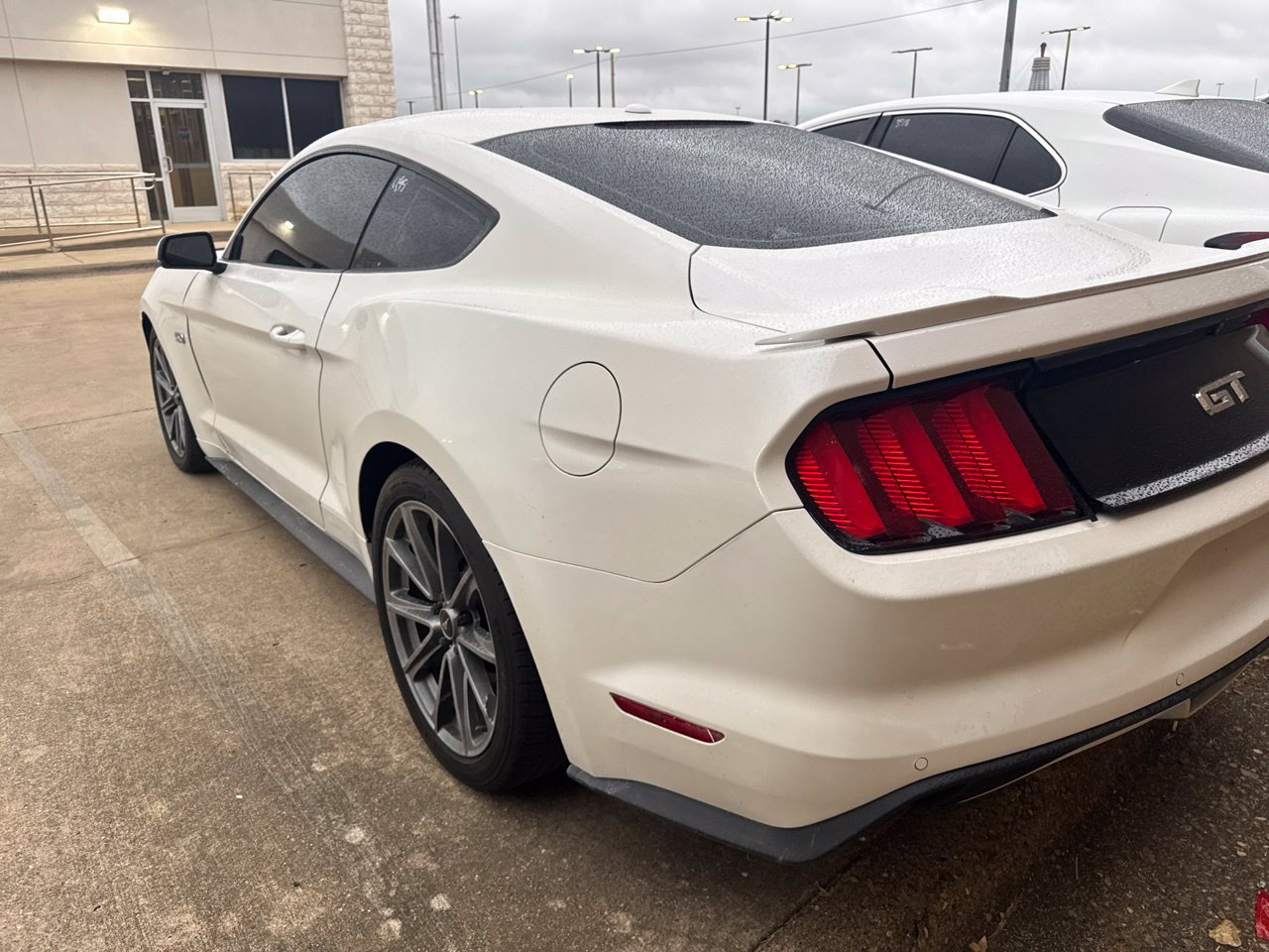 Used 2017 Ford Mustang GT Premium w/ Equipment Group 401A RWD image 7