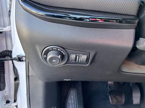 New 2026 Jeep Compass Limited AWD/4WD image 24