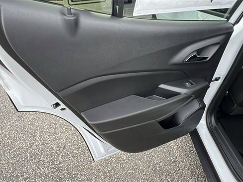 New 2026 Chevrolet Trax RS w/ Driver Confidence Package image 16