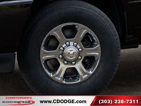 New 2026 RAM 2500 Big Horn AWD/4WD image 8