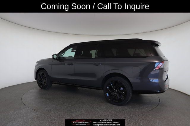 Used 2026 Lincoln Navigator L Black Label AWD/4WD image 10