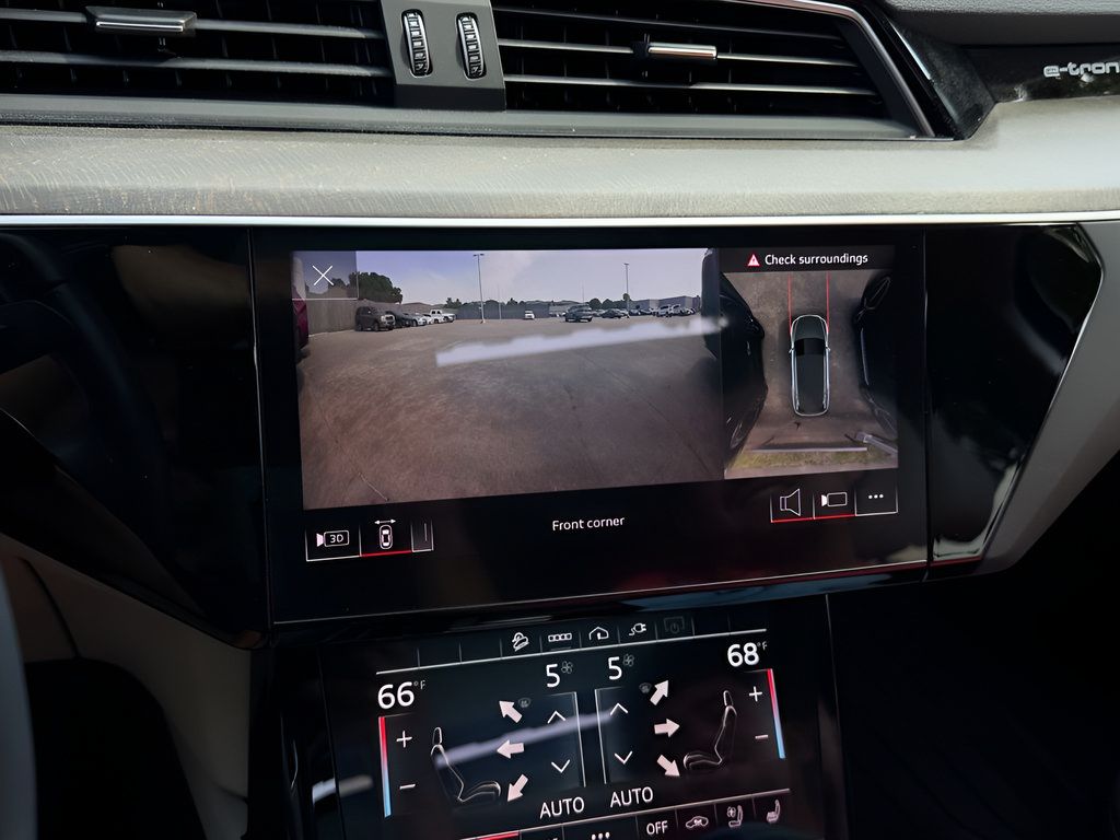 Used 2024 Audi Q8 e-tron Premium Plus w/ Premium Plus Package AWD/4WD image 8