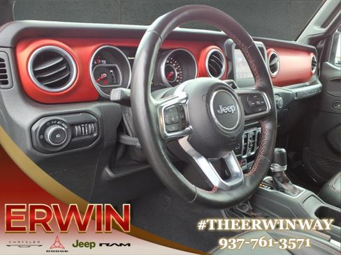 Used 2020 Jeep Wrangler Unlimited Rubicon w/ LED Lighting Group AWD/4WD image 14