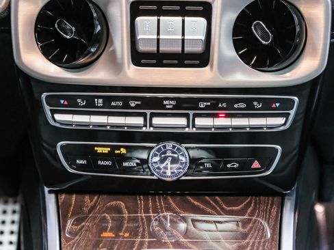 Used 2019 Mercedes-Benz G 550 w/ AMG Line image 17