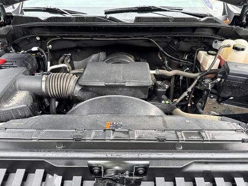 Used 2024 GMC Sierra 2500 Denali w/ Denali Reserve Package AWD/4WD image 12