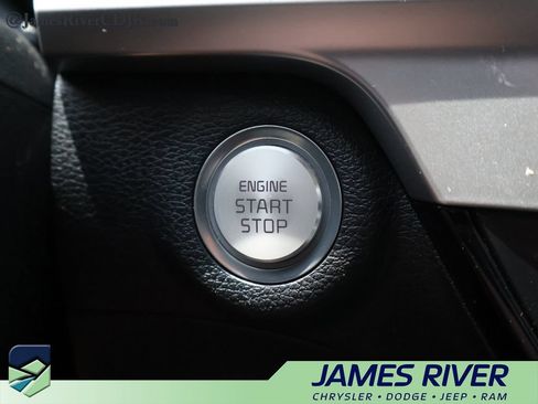 Used 2023 Kia Telluride S AWD/4WD image 31