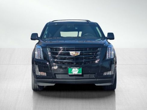 Used 2015 Cadillac Escalade Premium image 2