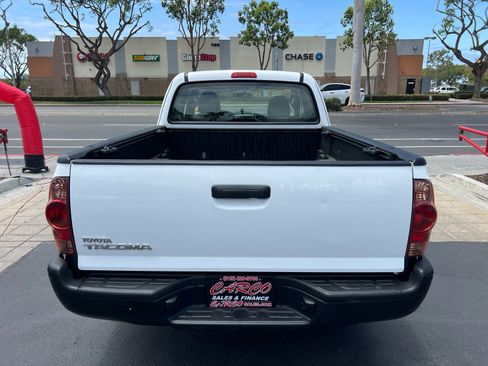 Used 2015 Toyota Tacoma 2WD Access Cab image 7