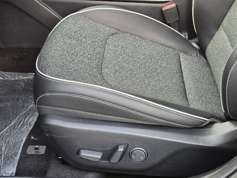 New 2025 Kia K4 GT-Line image 17