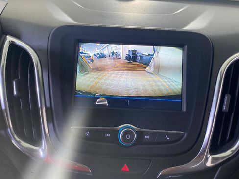 Used 2019 Chevrolet Equinox LT w/ Driver Convenience Package FWD image 34