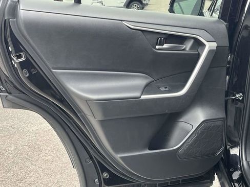 Used 2024 Toyota RAV4 XLE image 16