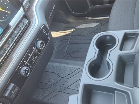 Used 2025 Chevrolet Silverado 1500 LT w/ Protection Package image 38