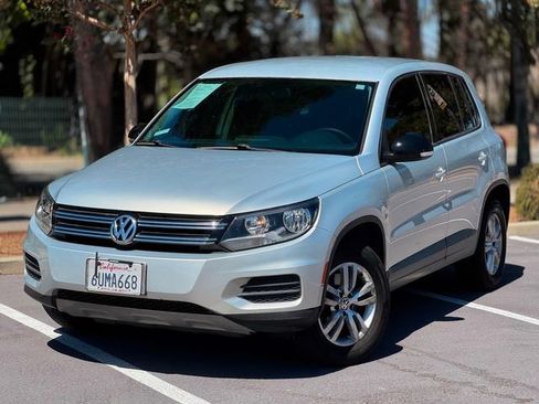 Used 2012 Volkswagen Tiguan S FWD image 6