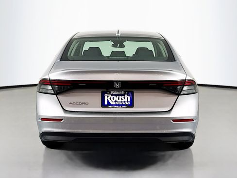 Certified 2023 Honda Accord EX image 6