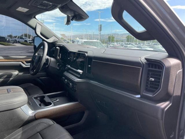 Certified 2024 Chevrolet Silverado 3500 High Country w/ High Country Premium Package AWD/4WD image 24