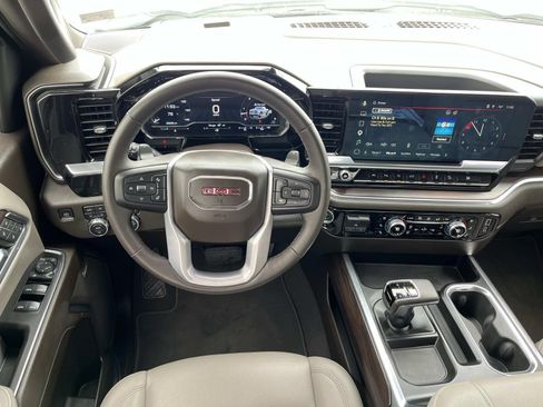 Used 2023 GMC Sierra 1500 SLT w/ SLT Premium Package AWD/4WD image 14