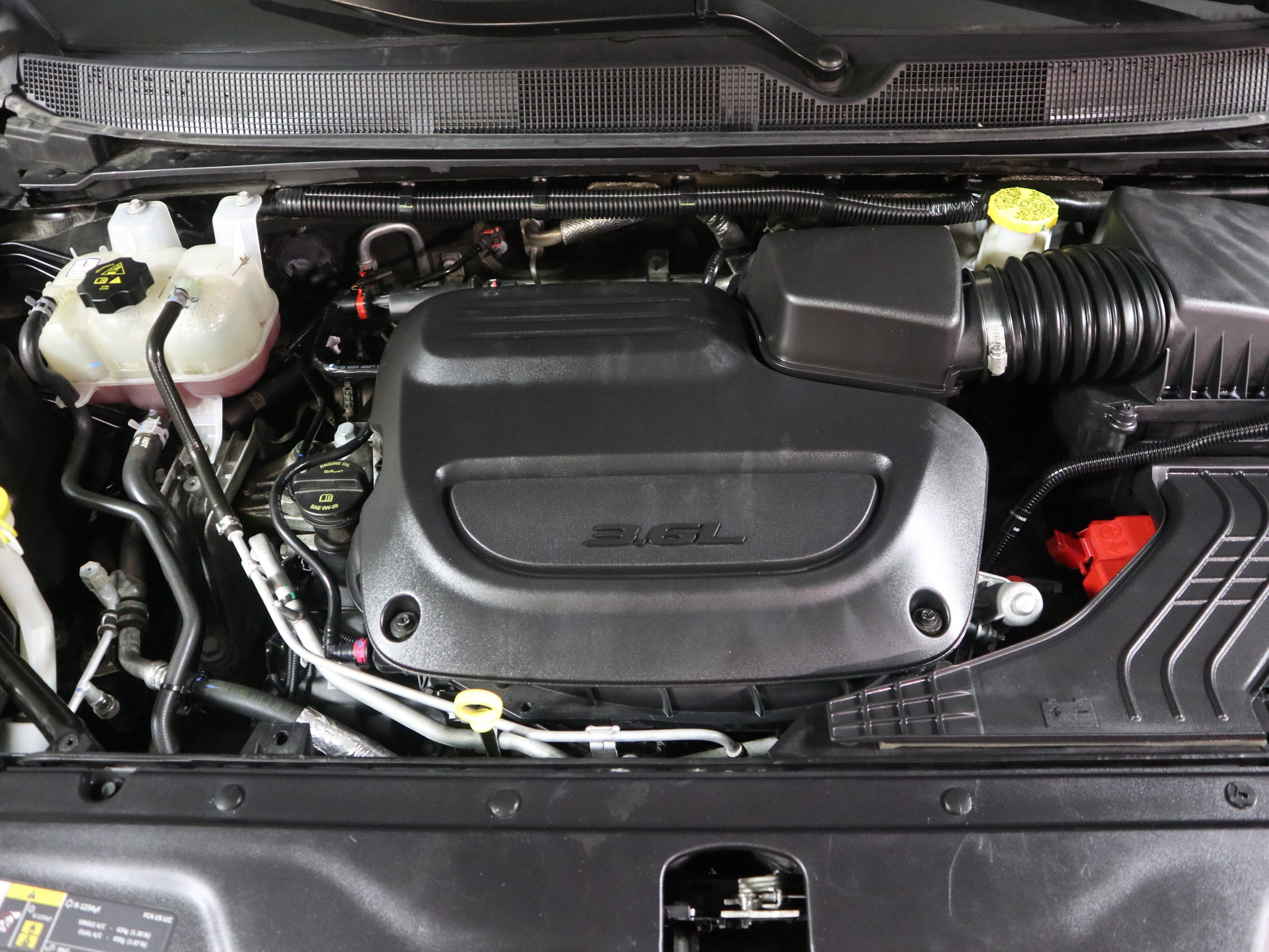 Used 2024 Chrysler Pacifica Touring-L FWD image 14