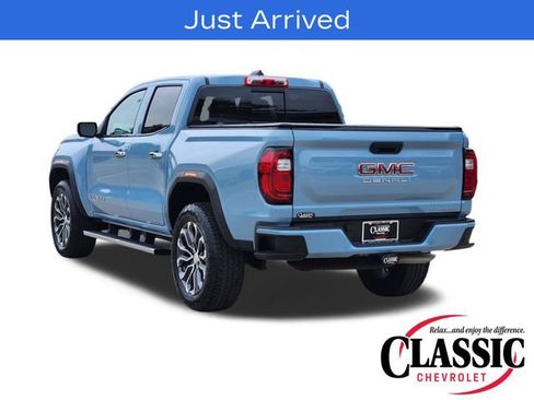 Used 2025 GMC Canyon Denali AWD/4WD image 4