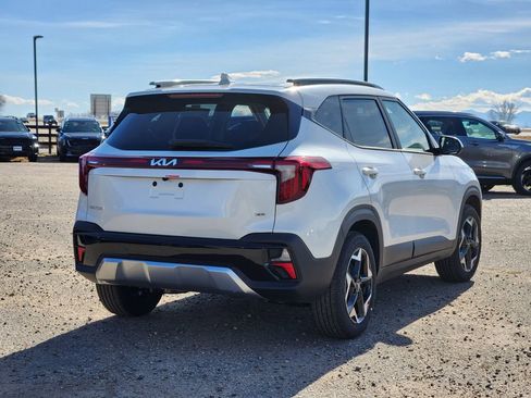New 2026 Kia Seltos S AWD/4WD image 3