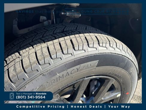 New 2026 Jeep Grand Cherokee Altitude image 27