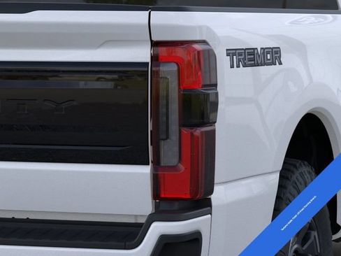 New 2026 Ford F250 Platinum AWD/4WD image 25