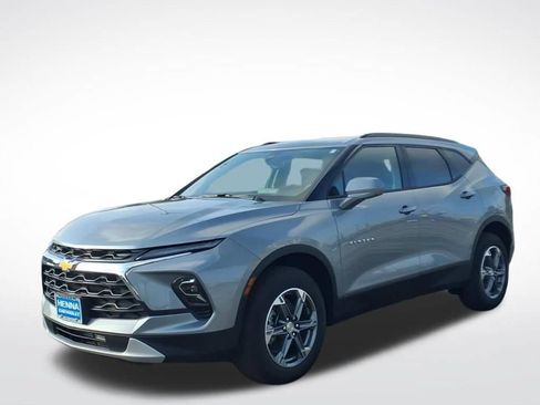 New 2026 Chevrolet Blazer LT w/ Convenience Package FWD image 8