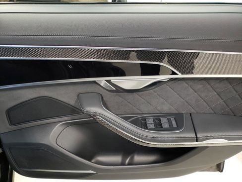 Used 2023 Audi S8 w/ S8 Executive Package image 17