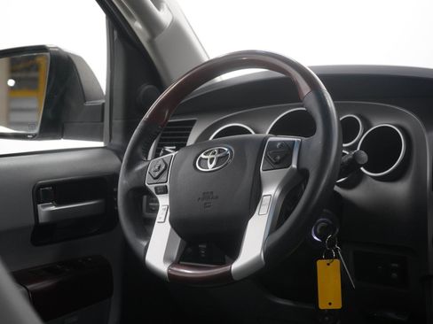 Used 2016 Toyota Sequoia Platinum AWD/4WD image 16