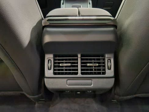 Used 2026 Land Rover Range Rover Evoque S AWD/4WD image 31