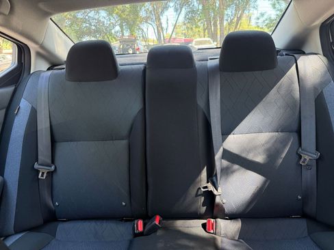 Used 2025 Nissan Versa SV FWD image 35