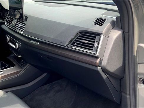 Used 2023 Audi Q5 2.0T Premium Plus image 18