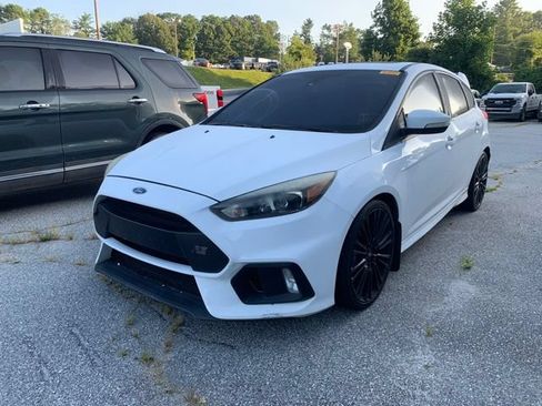 Used 2016 Ford Focus RS AWD/4WD image 4