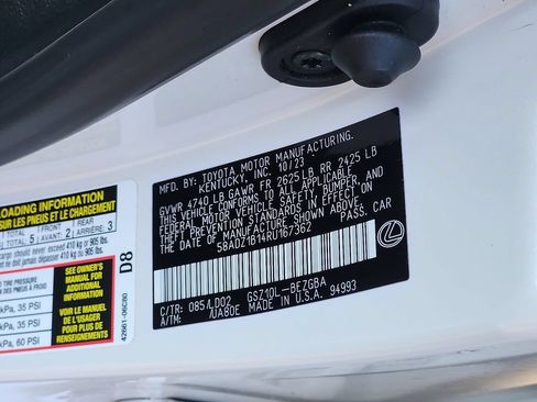 Used 2024 Lexus ES 350 w/ Premium Package FWD image 28