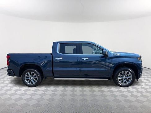 Used 2021 Chevrolet Silverado 1500 High Country w/ Z71 Off-Road Package AWD/4WD image 4