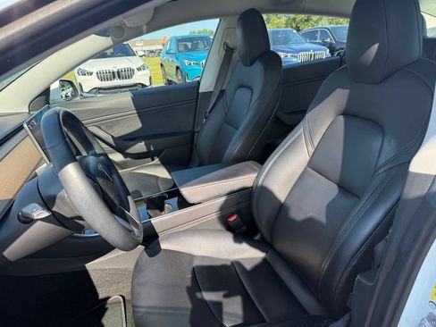 Used 2018 Tesla Model 3 Long Range AWD/4WD image 9