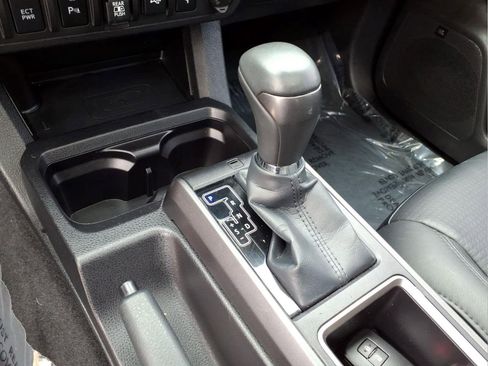 Used 2023 Toyota Tacoma TRD Sport w/ TRD Premium Sport Package AWD/4WD image 22